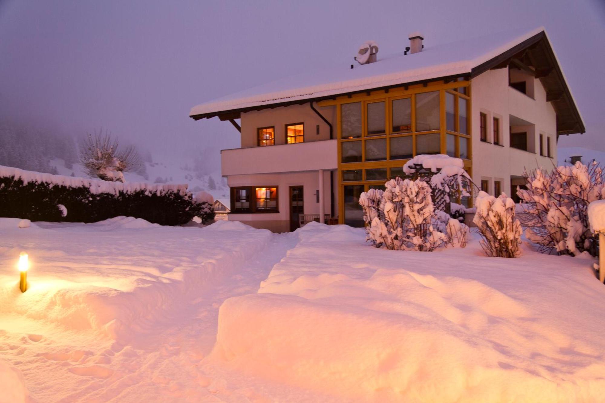 Alberts Bellevue Appartements Nauders Exterior foto
